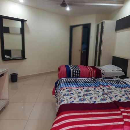 Sharan Hotel Shirdi Ngoại thất bức ảnh